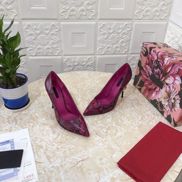 2021 new fashion high heel luxury women's shoes designer brand wedding party summer sandals, Red;white
2021 new fashion high heel luxury women's shoes designer brand wedding party summer sandals, Red;white