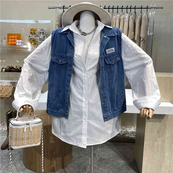 blouses nicho original design simple lapel shirt single pocket loose length medium sweaters, White
blouses nicho original design simple lapel shirt single pocket loose length medium sweaters, White