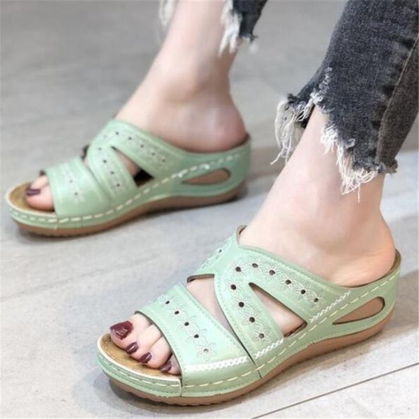 women's shoes slippers beach slope with ladies sandals thick bottom retro and plus size, Black
women's shoes slippers beach slope with ladies sandals thick bottom retro and plus size, Black