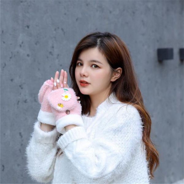 winter new women' flip half finger chrysanthemum embroidered gloves thickened, warm and plush with reverse cover, Blue;gray
winter new women' flip half finger chrysanthemum embroidered gloves thickened, warm and plush with reverse cover, Blue;gray