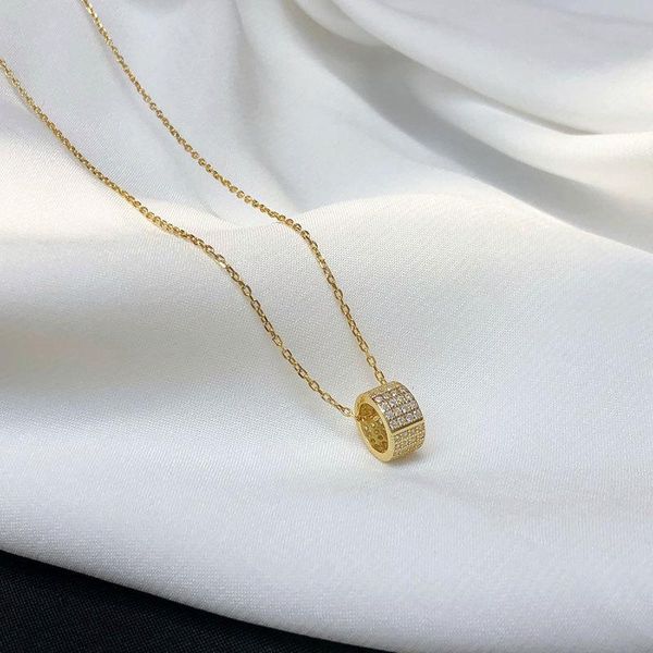chokers xxixx 925 silver color necklace pendant jewelry for women full diamond circle light luxury accessories clavicle chain, Golden;silver
chokers xxixx 925 silver color necklace pendant jewelry for women full diamond circle light luxury accessories clavicle chain, Golden;silver