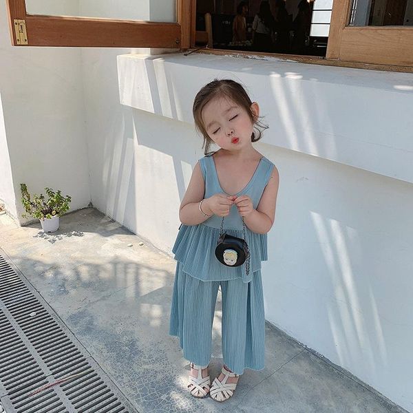 clothing sets 2021 summer children's wear girls crushed chiffon vest+wide leg pants two piece, White
clothing sets 2021 summer children's wear girls crushed chiffon vest+wide leg pants two piece, White