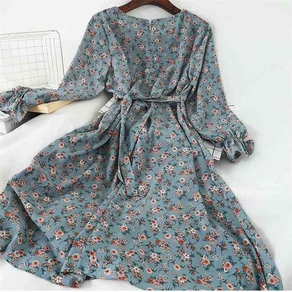 mori girl dress floral hippie boho dress women chiffon vintage square neck dresses elegant long sleeve clothes 2021 autumn retro, Black;gray
mori girl dress floral hippie boho dress women chiffon vintage square neck dresses elegant long sleeve clothes 2021 autumn retro, Black;gray