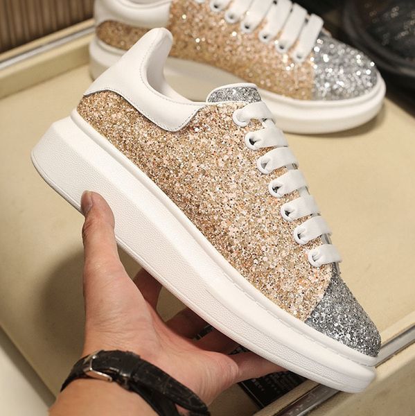 2021 mens platform shoes women classic rivet suede shining diamond shoes leather fashion sneakers trendy designer casual shoes
2021 mens platform shoes women classic rivet suede shining diamond shoes leather fashion sneakers trendy designer casual shoes