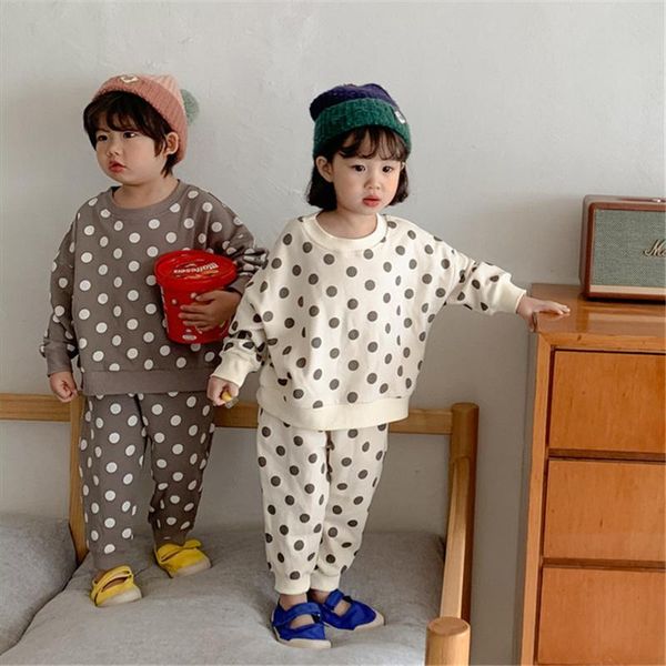 clothing sets spring autumn children polka dot clothes set cute sports 2pcs suit for boys girls cotton loose outfits, White
clothing sets spring autumn children polka dot clothes set cute sports 2pcs suit for boys girls cotton loose outfits, White