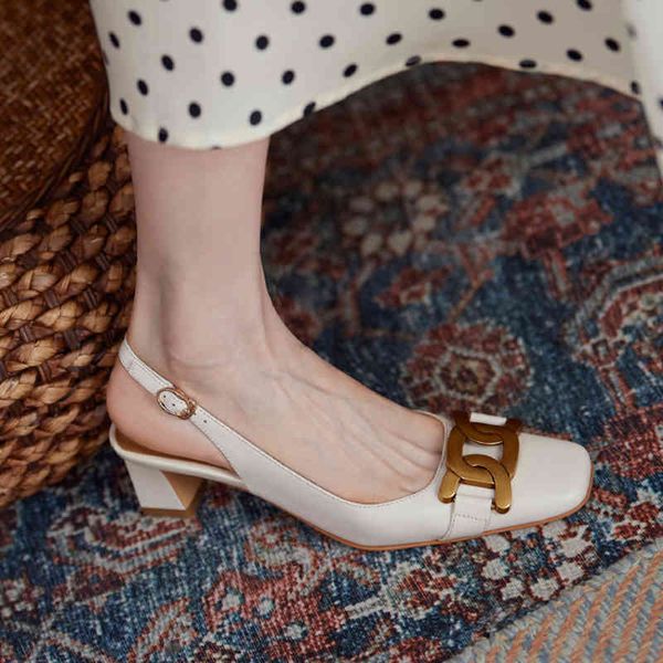 sandals summer sandals of the women retro genuine leather stylish buckle paper clip decoration square high heels shoes n1r7, Black
sandals summer sandals of the women retro genuine leather stylish buckle paper clip decoration square high heels shoes n1r7, Black