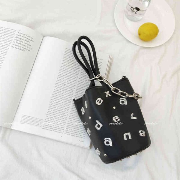 spring and summer 2021 net red same water drill letter portable chain bucket slung women's bag
spring and summer 2021 net red same water drill letter portable chain bucket slung women's bag