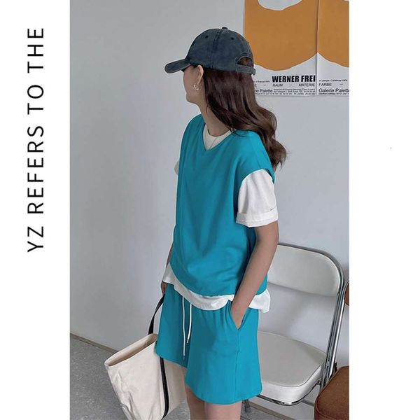 leisure sports suit 2021 summer new women's wear v-neck slim t-shirt wide leg shorts two piece set 10065, Gray
leisure sports suit 2021 summer new women's wear v-neck slim t-shirt wide leg shorts two piece set 10065, Gray