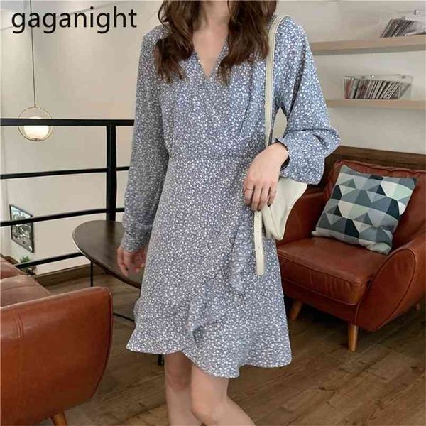 vintage elegant floral print mini dress women boho ruffle long sleeve a-line dresses female spring v-neck vestido 210601, Black;gray
vintage elegant floral print mini dress women boho ruffle long sleeve a-line dresses female spring v-neck vestido 210601, Black;gray