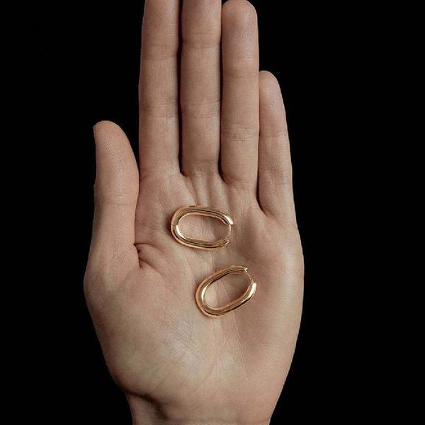 hoop & huggie joolim high end pvd plated fine silver circle earring drop supplier, Golden;silver
hoop & huggie joolim high end pvd plated fine silver circle earring drop supplier, Golden;silver