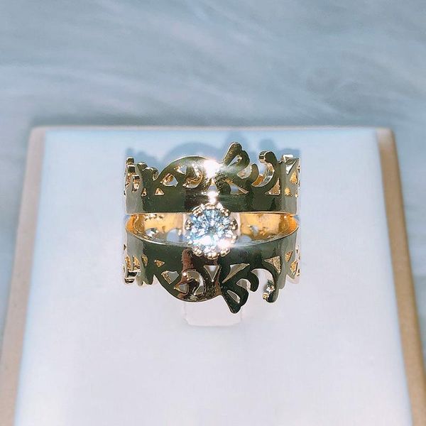 wedding rings vintage crown gold zircon ring luxury simple feminine fashion romantic birthday gift, Slivery;golden
wedding rings vintage crown gold zircon ring luxury simple feminine fashion romantic birthday gift, Slivery;golden