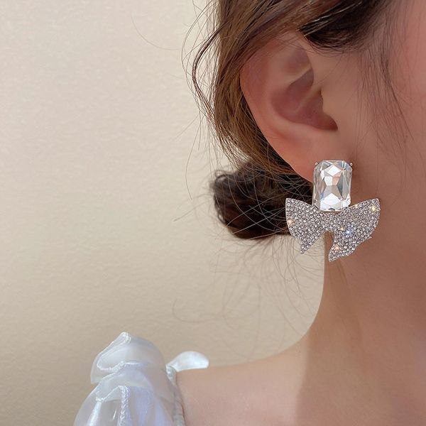 925 silver needle full diamond bow square crystal earrings fashion temperament earrings exaggerated personality earrings, Golden;silver
925 silver needle full diamond bow square crystal earrings fashion temperament earrings exaggerated personality earrings, Golden;silver