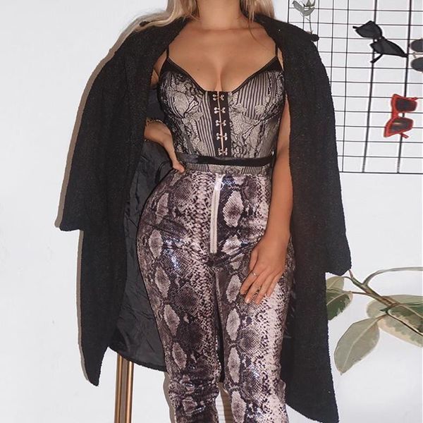 women's jumpsuits & rompers summer strappy bodysuit backless bow tie flower lace women jumpsuit romper v-neck clubwear sheer one piece, Black;white
women's jumpsuits & rompers summer strappy bodysuit backless bow tie flower lace women jumpsuit romper v-neck clubwear sheer one piece, Black;white