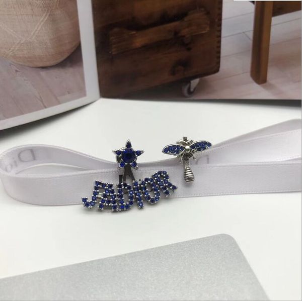 d family wang ziwen same 925 silver needle blue bee asymmetric fashion trend earrings, Golden
d family wang ziwen same 925 silver needle blue bee asymmetric fashion trend earrings, Golden
