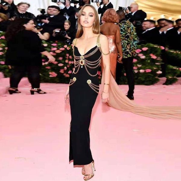 casual dresses flower chain decoration bag hip slim dress women temperamental elegant party runway suspender, Black;gray
casual dresses flower chain decoration bag hip slim dress women temperamental elegant party runway suspender, Black;gray