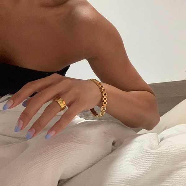 titanium with 18 k gold pave watch strap statement bracelet women stainless steel jewelry chic gown japan south korea fashions, Black
titanium with 18 k gold pave watch strap statement bracelet women stainless steel jewelry chic gown japan south korea fashions, Black