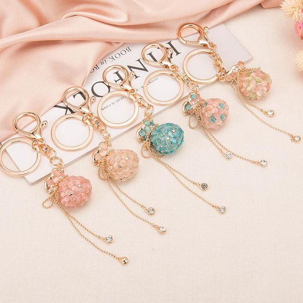 keychains 2021 fashion lucky bag money crystal keychain girl pendant car creative small gift rhinestone heart shaped, Silver
keychains 2021 fashion lucky bag money crystal keychain girl pendant car creative small gift rhinestone heart shaped, Silver
