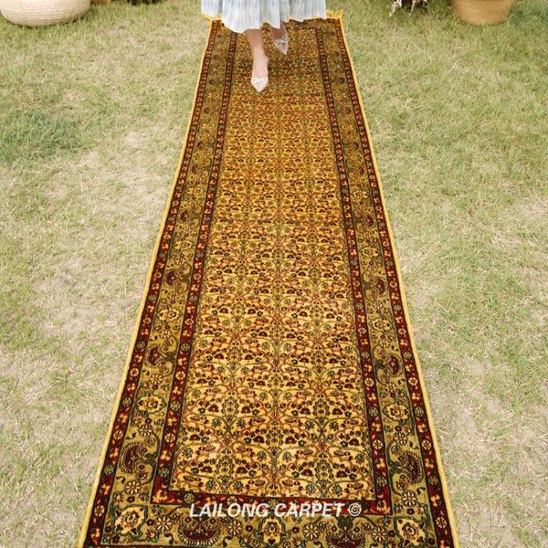 carpets 2.5'x10' golden handmade hallway silk rug runner antique gallery carpet (lh1018h)
carpets 2.5'x10' golden handmade hallway silk rug runner antique gallery carpet (lh1018h)
