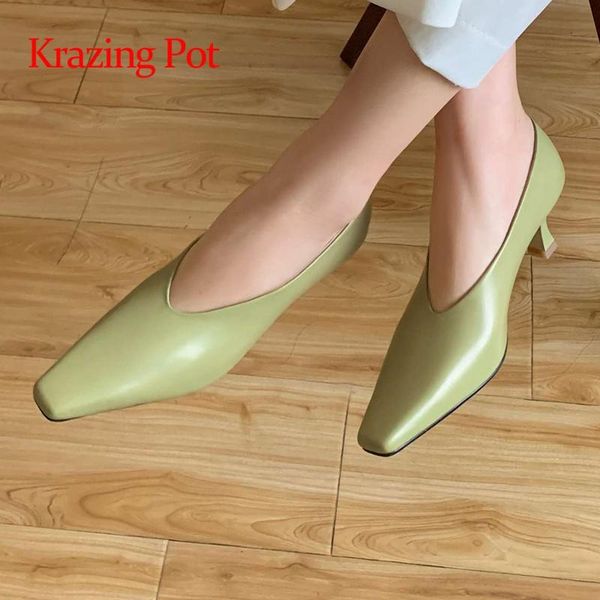 dress shoes krazing pot big size full grain leather square toe high heels french romantic beauty lady daily wear slip on women pumps l5f5, Black
dress shoes krazing pot big size full grain leather square toe high heels french romantic beauty lady daily wear slip on women pumps l5f5, Black