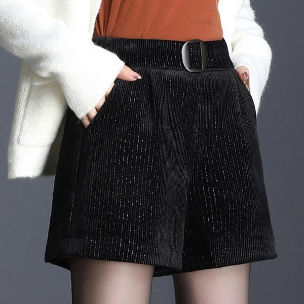women's shorts autumn winter women high waisted wide leg solid ladies korean fashion gold velvet female loose a-line r203, White;black
women's shorts autumn winter women high waisted wide leg solid ladies korean fashion gold velvet female loose a-line r203, White;black