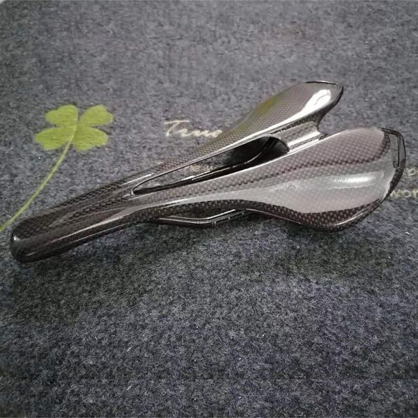 bike saddles t800 full carbon fiber bicycle saddle road mtb seat matte cushion 270*143 mm cycling parts
bike saddles t800 full carbon fiber bicycle saddle road mtb seat matte cushion 270*143 mm cycling parts