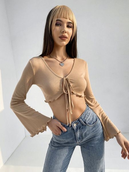 bell sleeve lettuce trim knot front o6ss#, White
bell sleeve lettuce trim knot front o6ss#, White