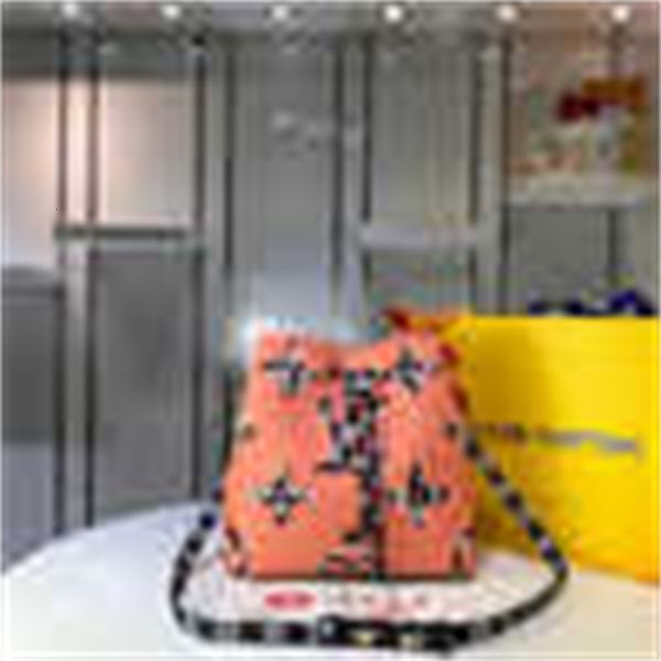 brand bags designer luxury cross ale#44020 handles new leopard body print color shoulder matching totes trendy handbags bag iconic clutc
brand bags designer luxury cross ale#44020 handles new leopard body print color shoulder matching totes trendy handbags bag iconic clutc