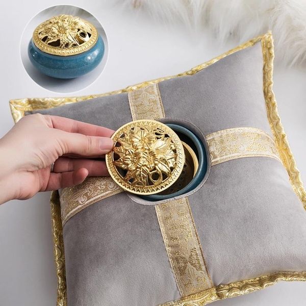 pillow luxury middle east ceramic incense burner censer holder creative golden cushion tea house yoga accessory home decor
pillow luxury middle east ceramic incense burner censer holder creative golden cushion tea house yoga accessory home decor