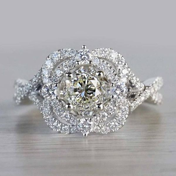 wedding rings huitan fancy twist band women engagement accessories brilliant cubic zirconia ring luxury jewelry arrival item, Slivery;golden
wedding rings huitan fancy twist band women engagement accessories brilliant cubic zirconia ring luxury jewelry arrival item, Slivery;golden