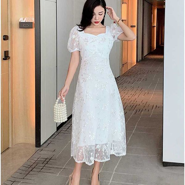 fashion designer runway dress summer women party dress floral mesh embroidery slim elegant chic holiday sundresses 210529, Black;gray
fashion designer runway dress summer women party dress floral mesh embroidery slim elegant chic holiday sundresses 210529, Black;gray