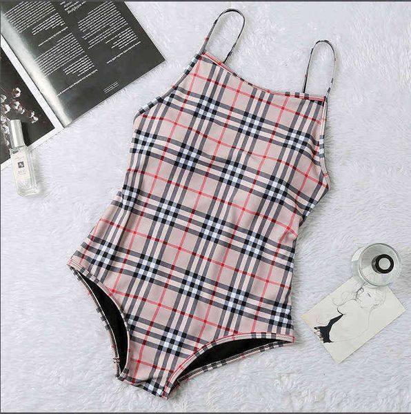 stripe comfortable spring bra suspender one-piece swimsuit women's swimsuit, White;black
stripe comfortable spring bra suspender one-piece swimsuit women's swimsuit, White;black