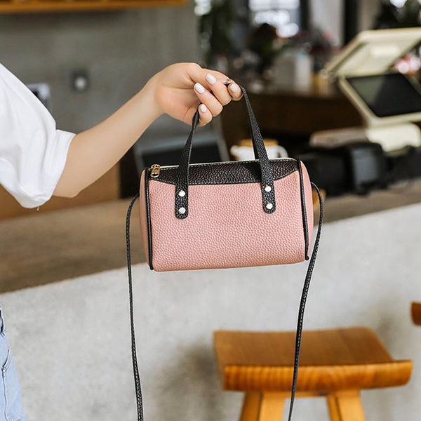 lady shoulders pillow bag letter purse mobile phone messenger color matching handbag shoulder bags
lady shoulders pillow bag letter purse mobile phone messenger color matching handbag shoulder bags