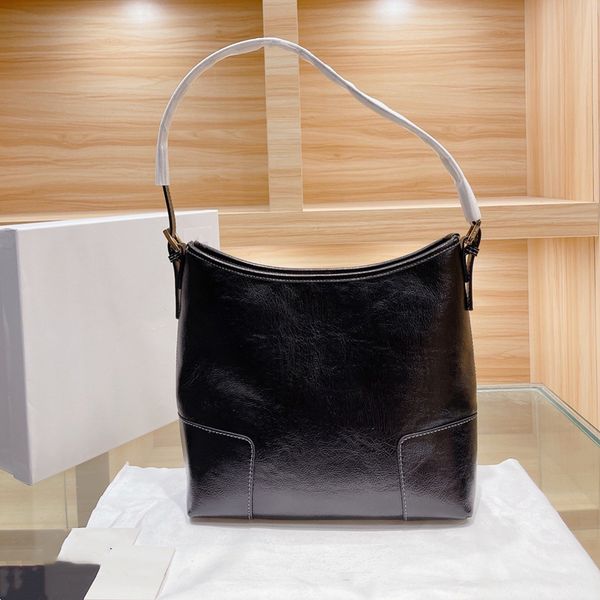 designer shoulder handbags luxury tote bags high-quality genuine leather classic underarm bag high-capacity fashion brand with the original
designer shoulder handbags luxury tote bags high-quality genuine leather classic underarm bag high-capacity fashion brand with the original