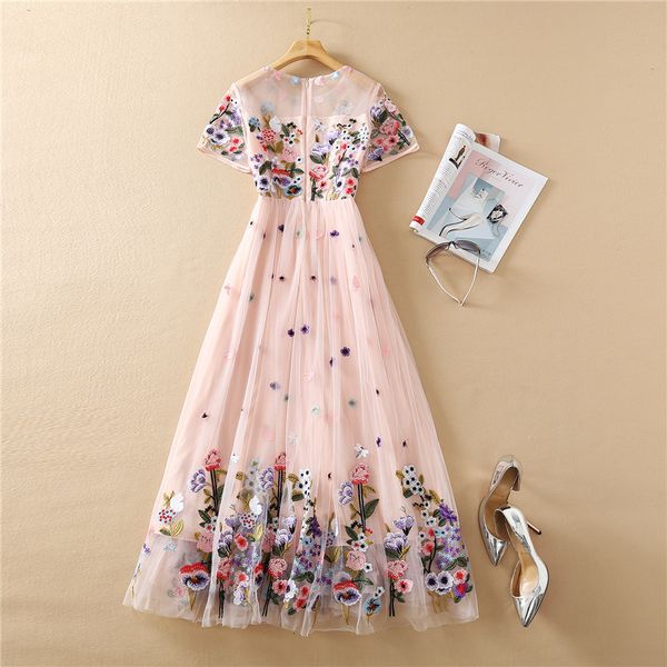 dress elegant women will see floral embroidered mesh dressed in runway fashion designers celebrity party bathrobe sweet femme dresses, Black;gray
dress elegant women will see floral embroidered mesh dressed in runway fashion designers celebrity party bathrobe sweet femme dresses, Black;gray