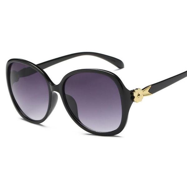 sunglasses women 2021 oversized fashion summer sun glasses women's vintage sunglass goggles eyeglasses eyewear, White;black
sunglasses women 2021 oversized fashion summer sun glasses women's vintage sunglass goggles eyeglasses eyewear, White;black