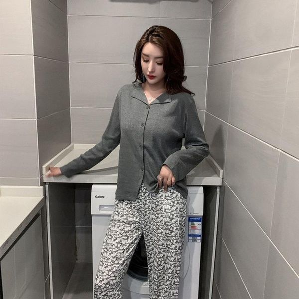 women's sleepwear 2021 early spring cotton pajamas two-piece korean loose large size suit leopard print home clothes, Black;red
women's sleepwear 2021 early spring cotton pajamas two-piece korean loose large size suit leopard print home clothes, Black;red