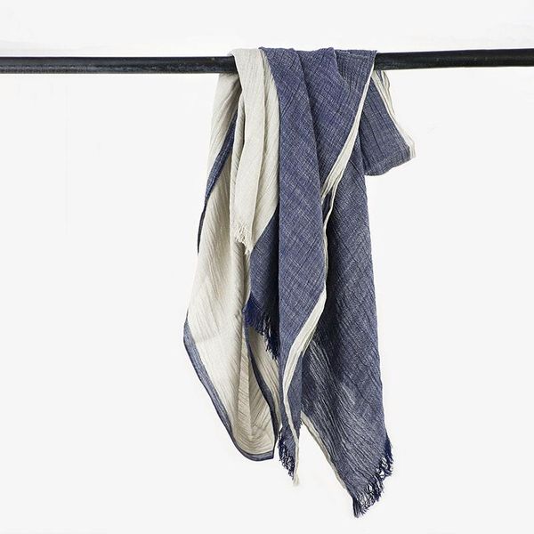 scarves hit color wrinked cotton linen women men autumn thin long 100% scarf shawl wraps bufanda easy artsy, Blue;gray
scarves hit color wrinked cotton linen women men autumn thin long 100% scarf shawl wraps bufanda easy artsy, Blue;gray