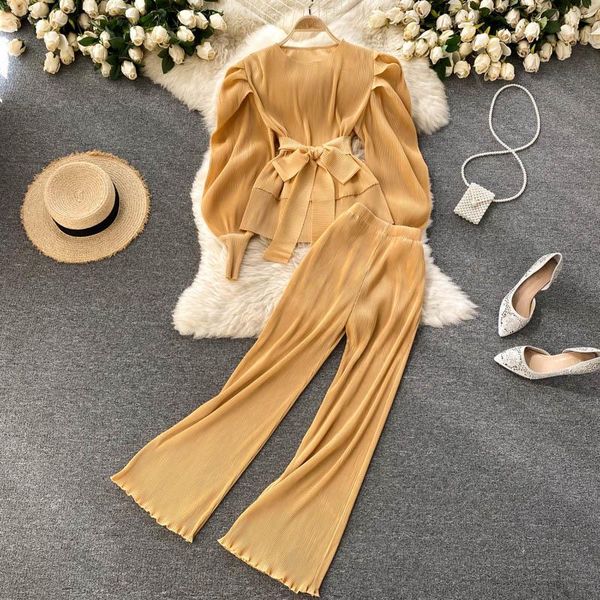 women's two piece pants vintage draped set women purple/pink/green o-neck lantern long sleeve + wide leg high waist pant pleated suit, White
women's two piece pants vintage draped set women purple/pink/green o-neck lantern long sleeve + wide leg high waist pant pleated suit, White