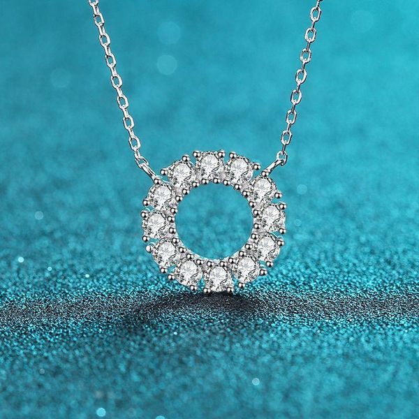 chains passed diamond test perfect cut moissanite pendant 925 sterling silver round shape full necklace luxury jewelry
chains passed diamond test perfect cut moissanite pendant 925 sterling silver round shape full necklace luxury jewelry