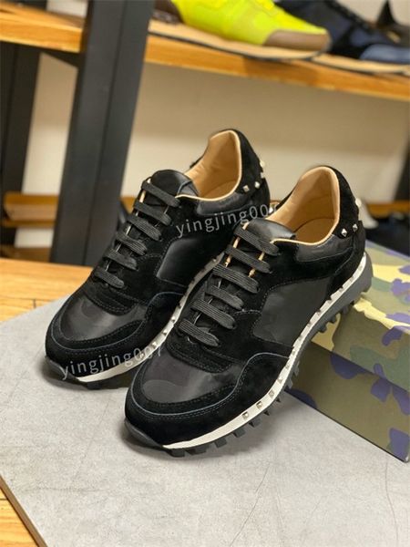 2022 casual shoes boots women travel 100% leather lace-up sneaker valentinoes shoes fashion designer running trainers letters man shoe print, Black
2022 casual shoes boots women travel 100% leather lace-up sneaker valentinoes shoes fashion designer running trainers letters man shoe print, Black