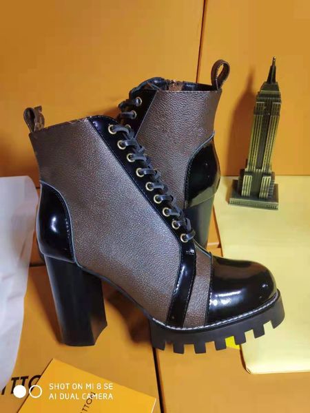 high heeled martin boots autumn winter coarse heel women shoes desert boot 100% real leather zipper letter lace up fashion lady heels large, Black
high heeled martin boots autumn winter coarse heel women shoes desert boot 100% real leather zipper letter lace up fashion lady heels large, Black