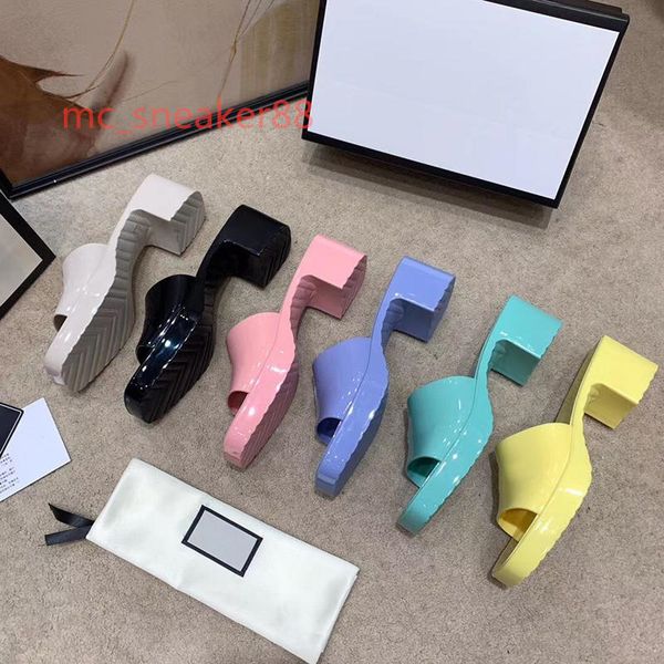 2021 brand woman sandals designer lady slipper summer fashion slide high heel slippers luxury casual shoes size zlh, Black
2021 brand woman sandals designer lady slipper summer fashion slide high heel slippers luxury casual shoes size zlh, Black