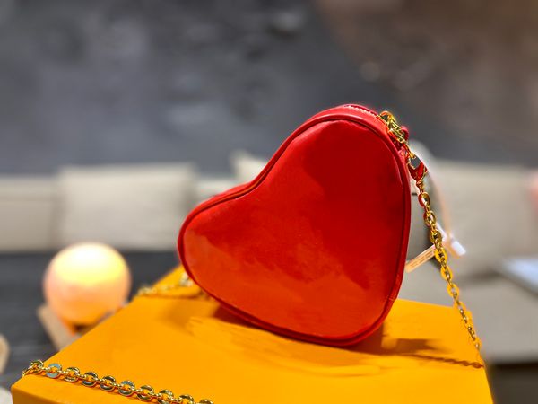 fashion ladies heart purse red shoulder bag cross body wallets lady genuine leather triangle backpack handbags tote purses wallet love gift, Red;black
fashion ladies heart purse red shoulder bag cross body wallets lady genuine leather triangle backpack handbags tote purses wallet love gift, Red;black
