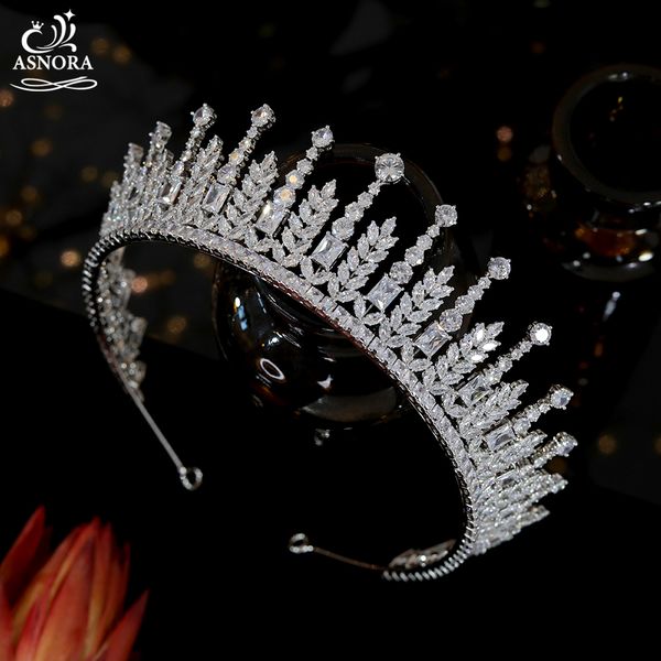 asnora luxury wedding tiaras lengthen the brides crown cubic zirconia headdress accessories womens jewelry does not fade, Golden;white
asnora luxury wedding tiaras lengthen the brides crown cubic zirconia headdress accessories womens jewelry does not fade, Golden;white