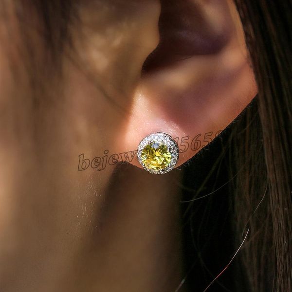 luxury white zircon stud earrings for women fashion elegant silver color earring female wedding jewelry gift, Golden;silver
luxury white zircon stud earrings for women fashion elegant silver color earring female wedding jewelry gift, Golden;silver