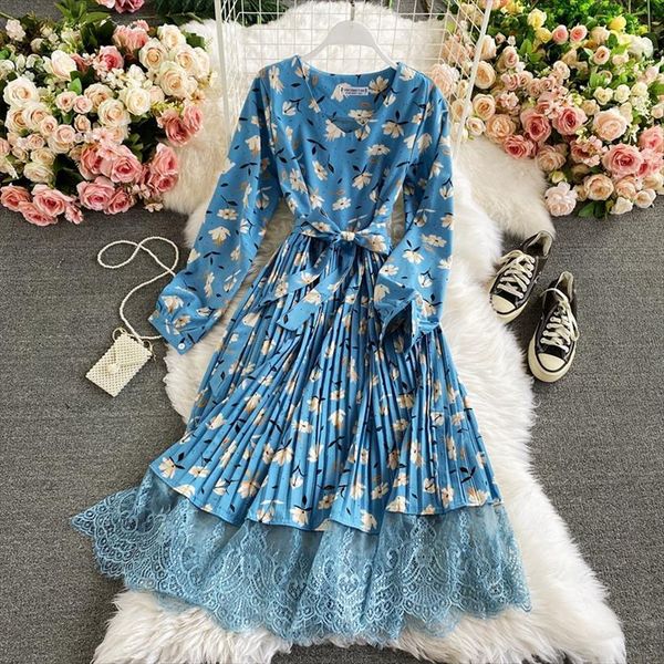 long floral pleated lace womens dresses patchwork fairy midi elegant v neck sleeve autumn spring for women party, Black;gray
long floral pleated lace womens dresses patchwork fairy midi elegant v neck sleeve autumn spring for women party, Black;gray