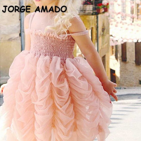 summer kids girls dresses solid color sling cake princess dress for party wedding piano perform clothes e1250 210610, Red;yellow
summer kids girls dresses solid color sling cake princess dress for party wedding piano perform clothes e1250 210610, Red;yellow