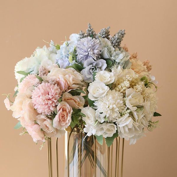 wedding decoration chrysanthemum holding high-end foreign trade with the simulation silk flowers home decor artificial plants decorative & w
wedding decoration chrysanthemum holding high-end foreign trade with the simulation silk flowers home decor artificial plants decorative & w