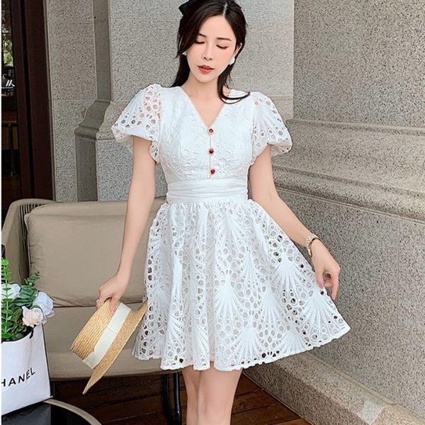 white lace hollow out woman's dress v-neck high waist puff sleeve vestidos summer ladies elegant vintage dress female 210518, Black;gray
white lace hollow out woman's dress v-neck high waist puff sleeve vestidos summer ladies elegant vintage dress female 210518, Black;gray