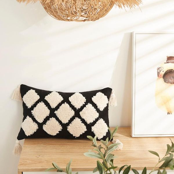 cushion/decorative pillow 30*50 tufted tassel stripe cushion cover or geometric throw for sofa seat office bed decor nordic home decoration 
cushion/decorative pillow 30*50 tufted tassel stripe cushion cover or geometric throw for sofa seat office bed decor nordic home decoration
